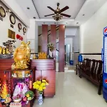 Oyo 556 Kasa Hotel